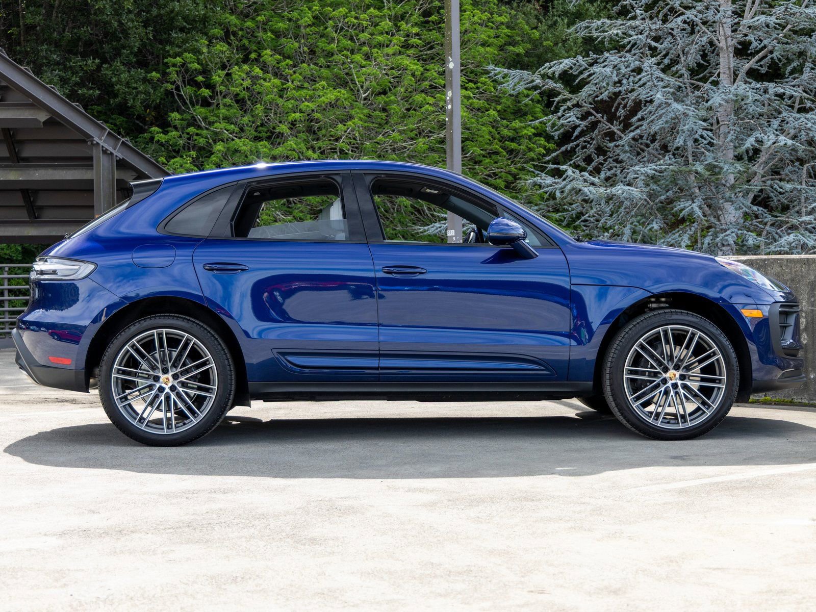 New 2025 Porsche Macan image 12