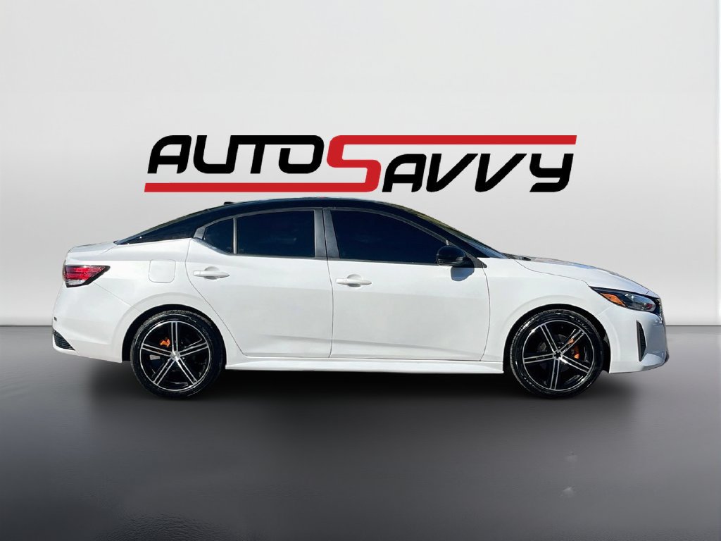 Used 2024 Nissan Sentra SR FWD image 8