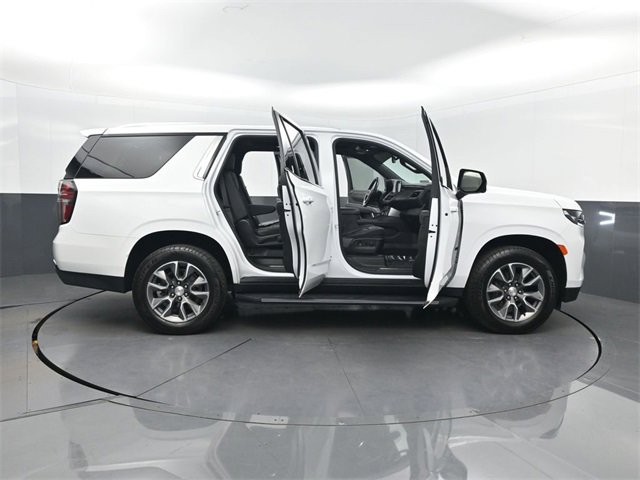 Used 2022 Chevrolet Tahoe LT w/ Luxury Package image 43