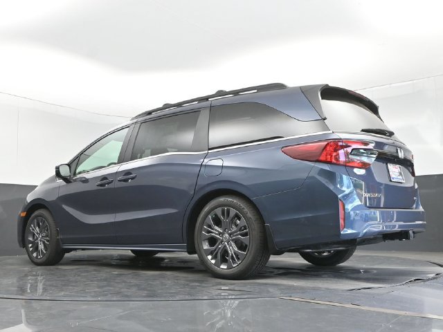 New 2027 Honda Odyssey Touring image 23