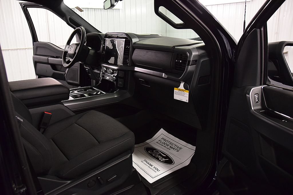 New 2026 Ford F150 XLT w/ Equipment Group 302A MID AWD/4WD image 30