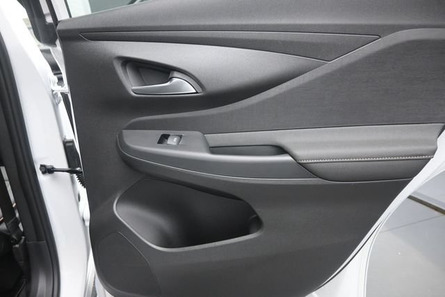 New 2026 Buick Envista Avenir FWD image 17