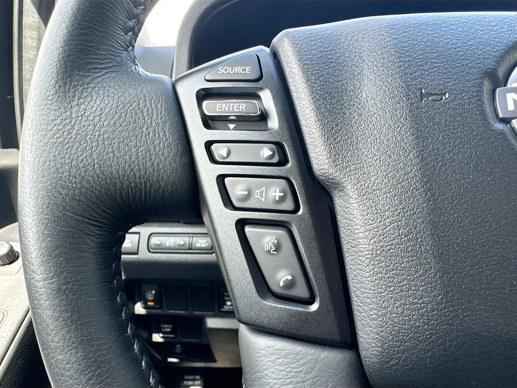Certified 2024 Nissan Frontier SV w/ SV Convenience Package RWD image 9