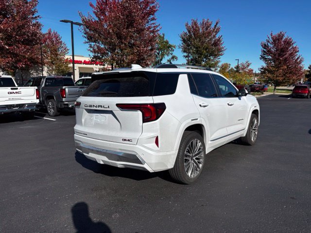 Used 2026 GMC Terrain Denali w/ LPO, Floor Liner Package AWD/4WD image 6
