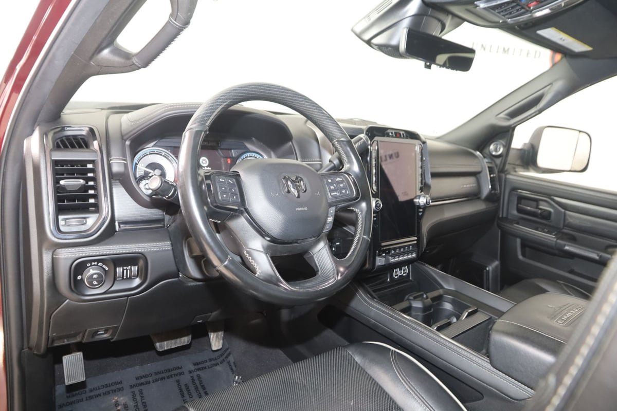 Used 2022 RAM 3500 Limited AWD/4WD image 27