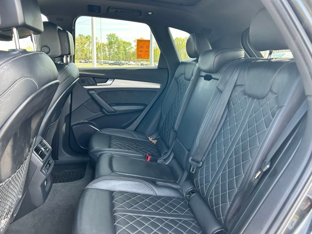 Used 2018 Audi SQ5 Premium Plus w/ Navigation Package image 16