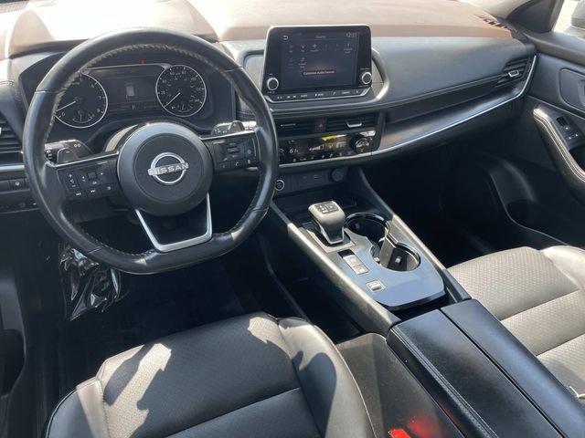 Used 2023 Nissan Rogue SV w/ SV Premium B Package FWD image 14