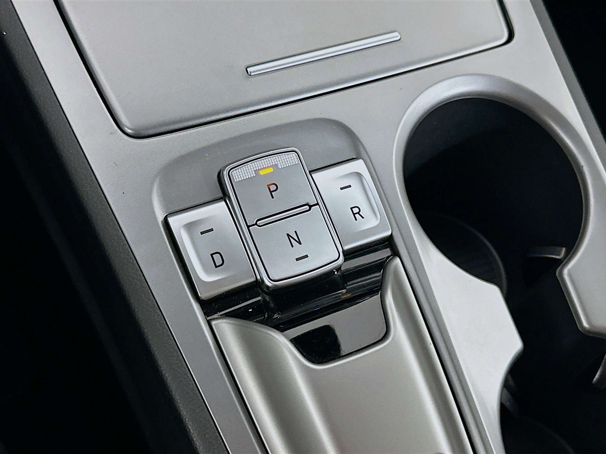 Used 2023 Hyundai Kona SE w/ Cargo Package image 23