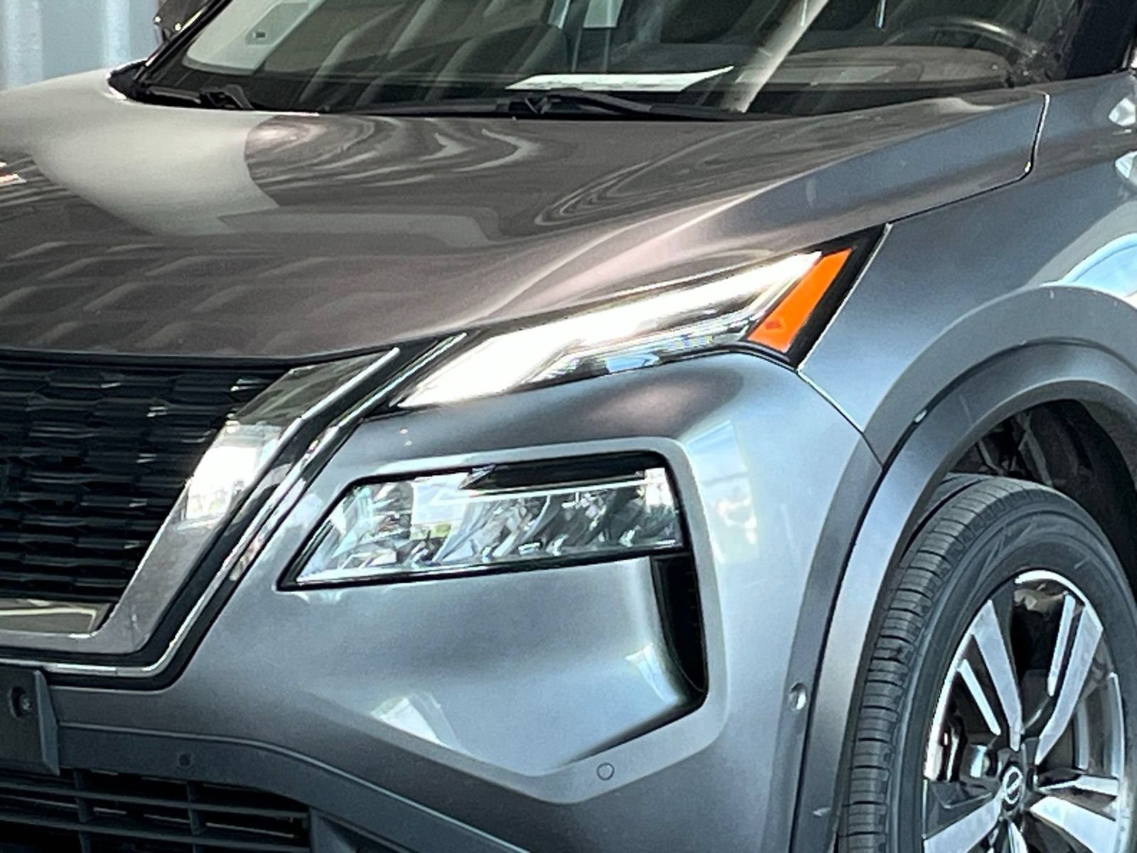 Used 2023 Nissan Rogue Platinum w/ Platinum Premium Package AWD/4WD image 5