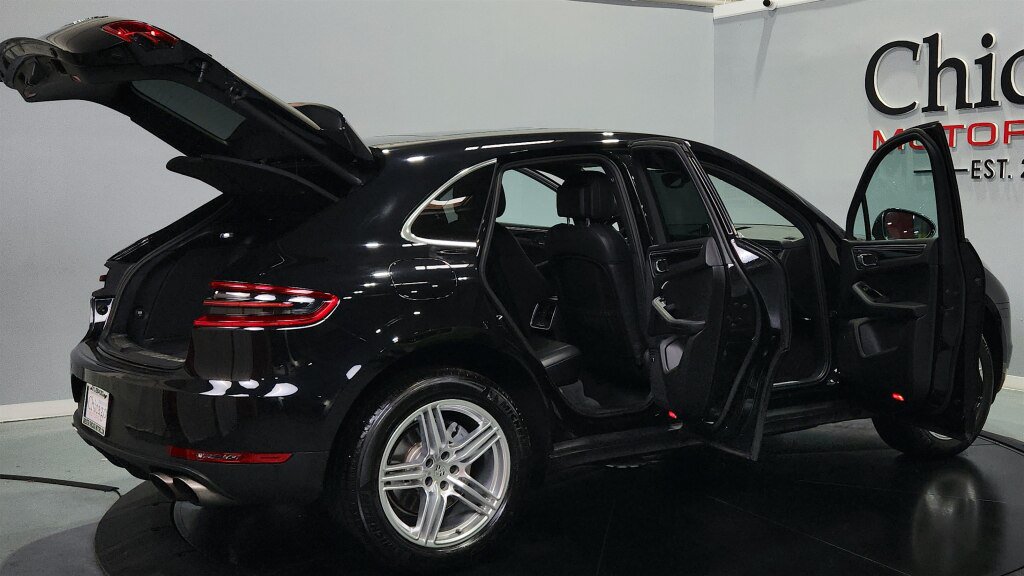 Used 2017 Porsche Macan S AWD/4WD image 21