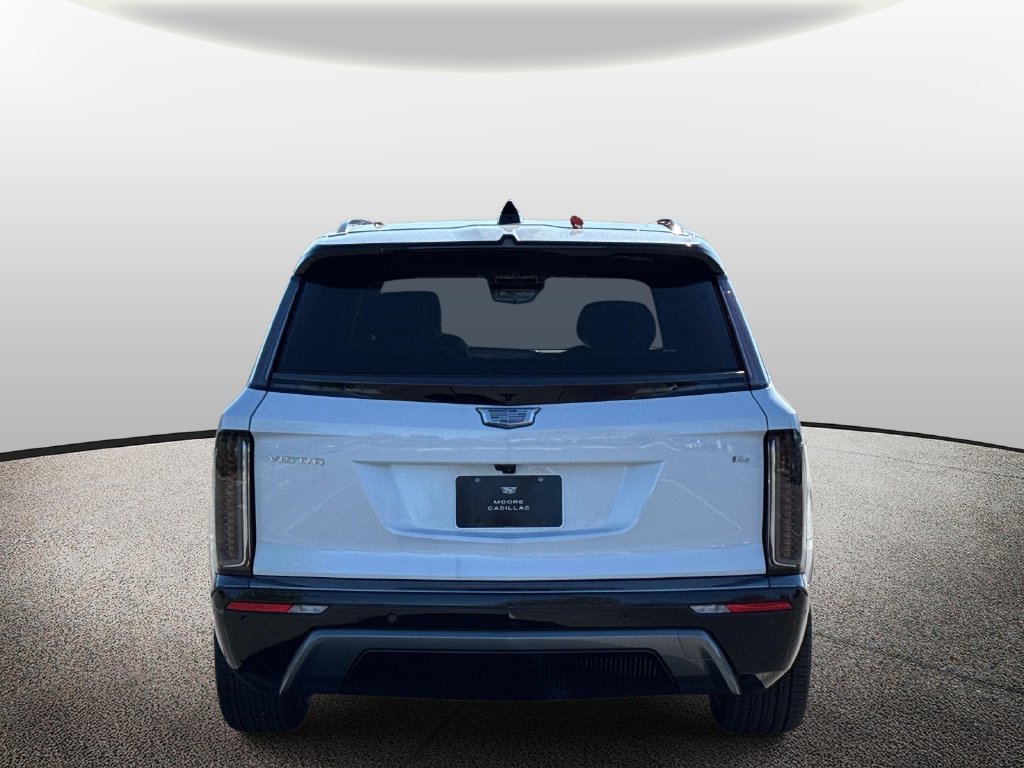 New 2027 Cadillac Vistiq Sport w/ LPO, Floor Liner Package AWD/4WD image 3