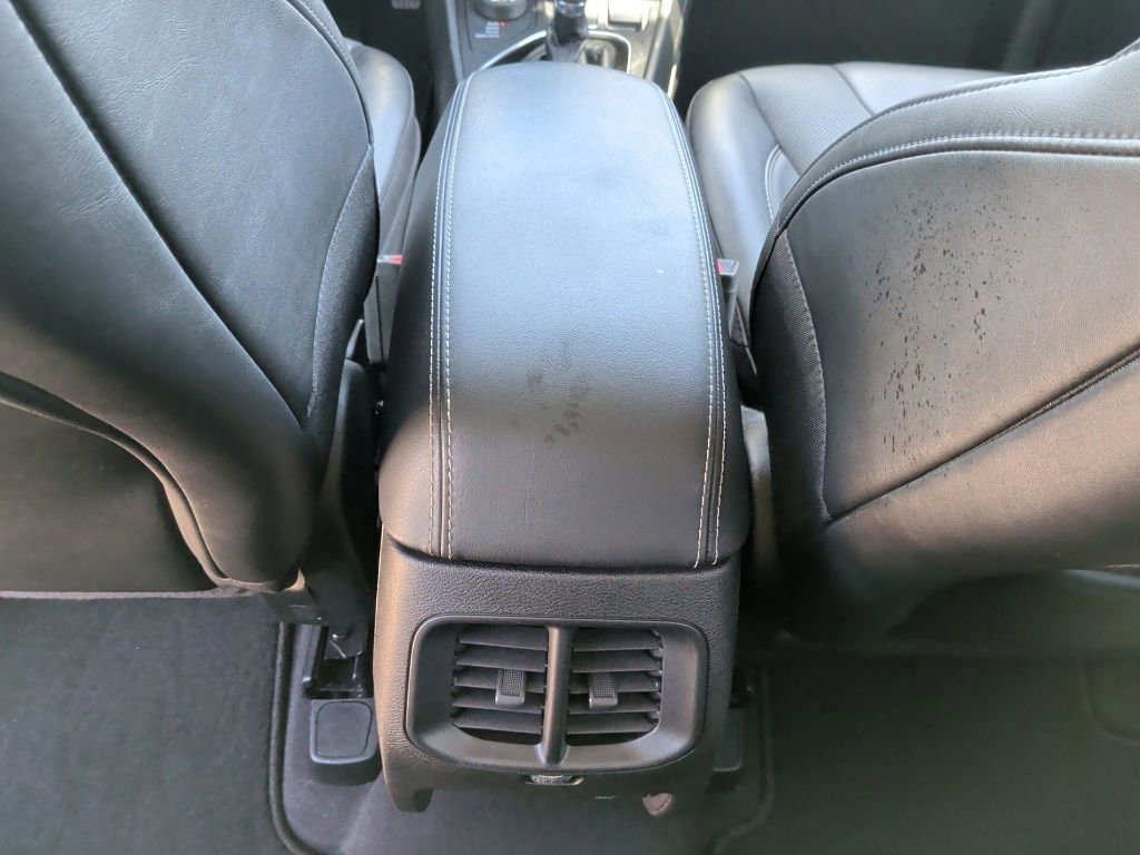 Used 2023 Jeep Cherokee Altitude Lux AWD/4WD image 38