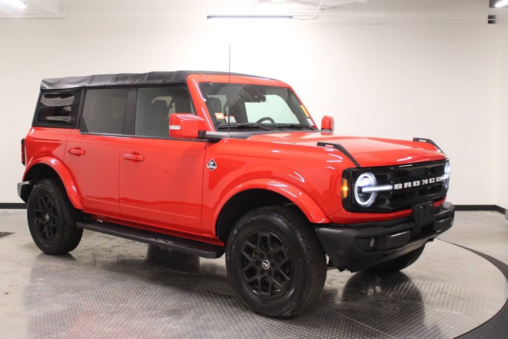 Used 2022 Ford Bronco Outer Banks image 12
