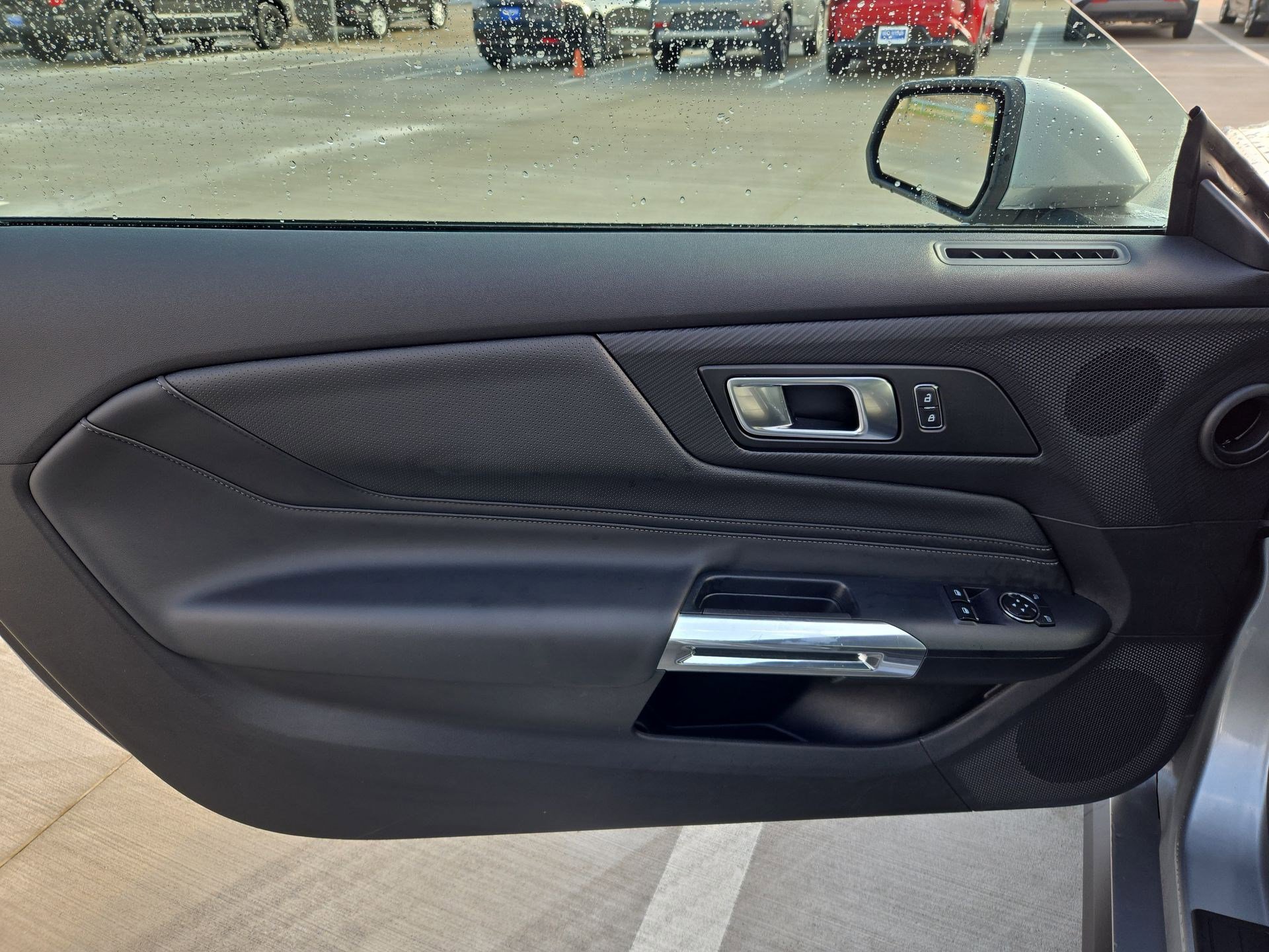 Used 2025 Ford Mustang Premium RWD image 14