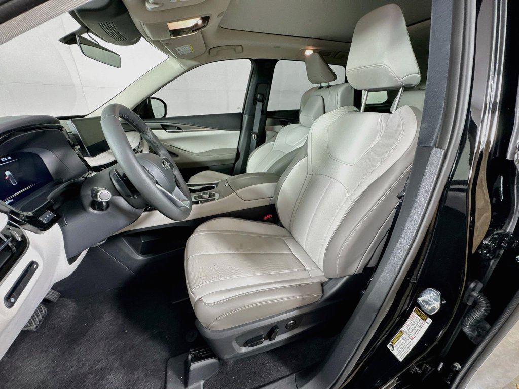 Certified 2026 INFINITI QX60 Pure AWD/4WD image 28