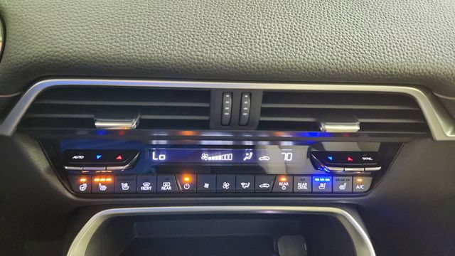 New 2026 MAZDA CX-90 Plug-In Hybrid w/ Preferred AWD/4WD image 21