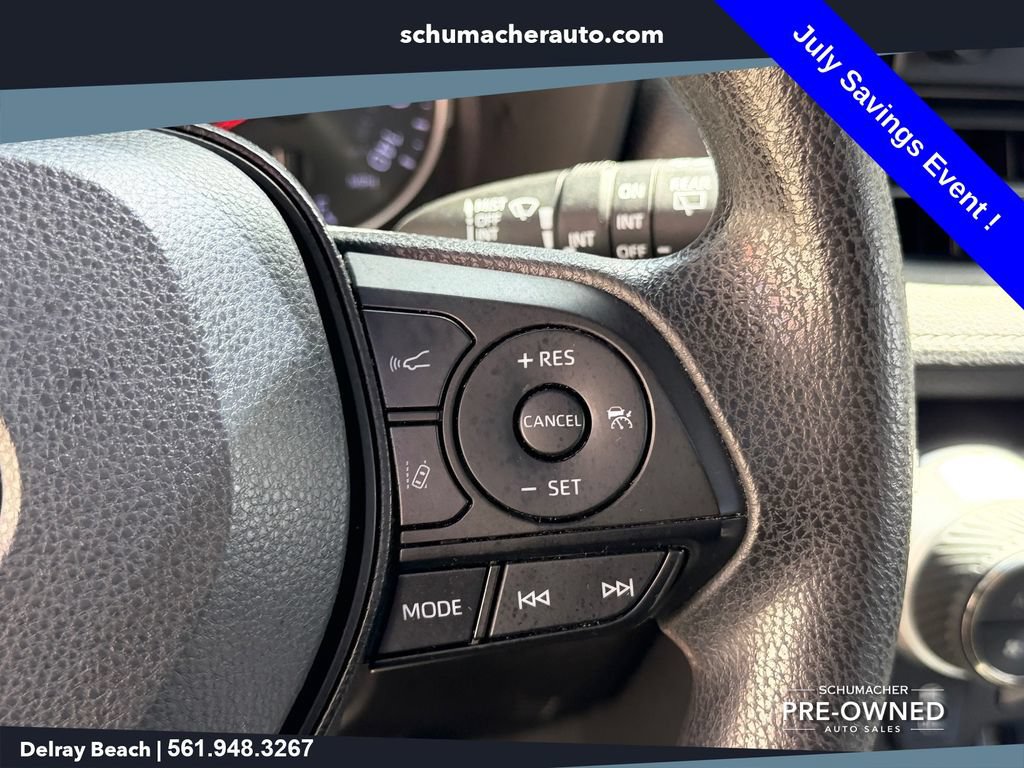 Used 2019 Toyota RAV4 XLE FWD image 24