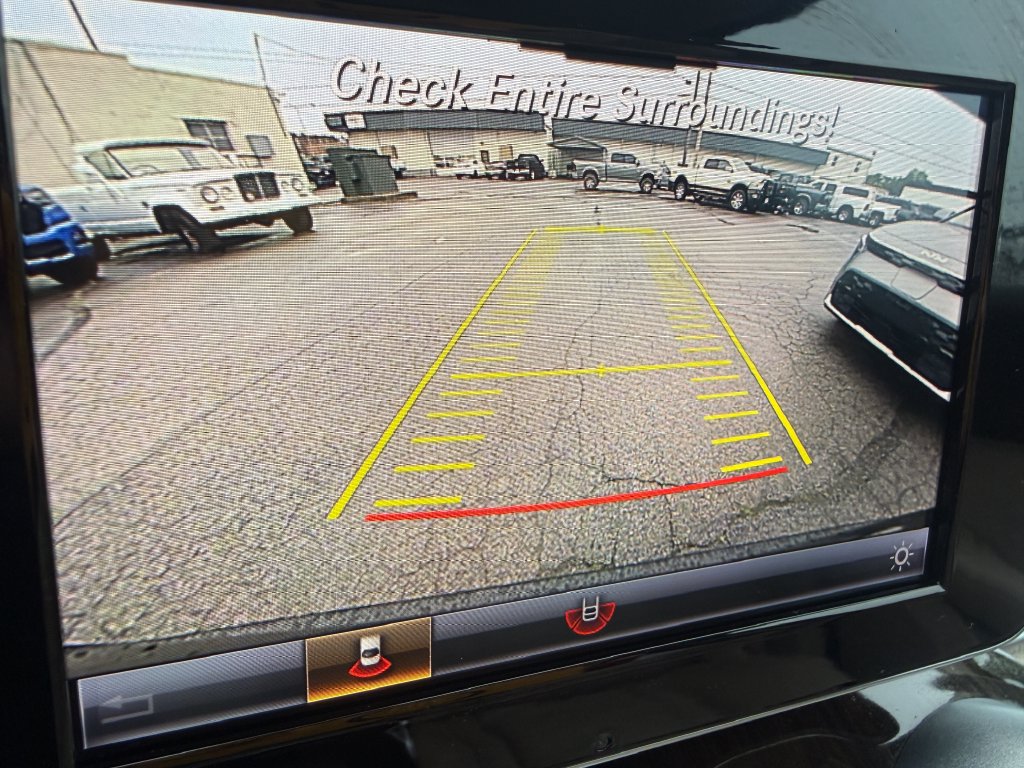 Used 2019 Mercedes-Benz GLC 300 image 12