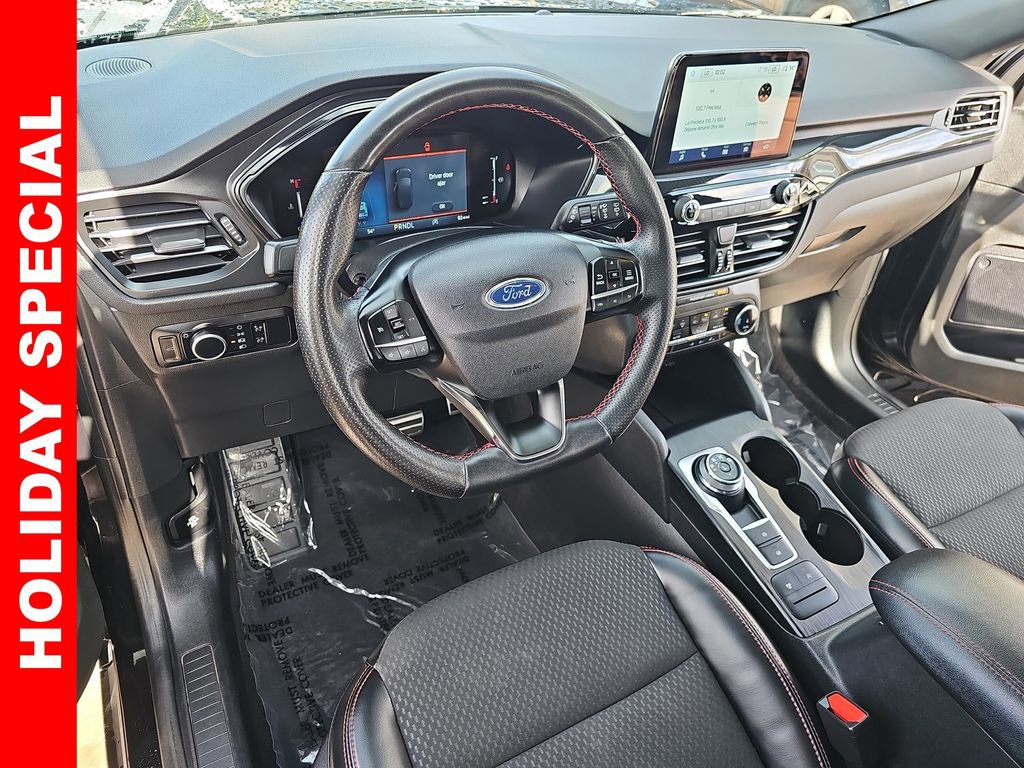 Used 2023 Ford Escape ST-Line image 16
