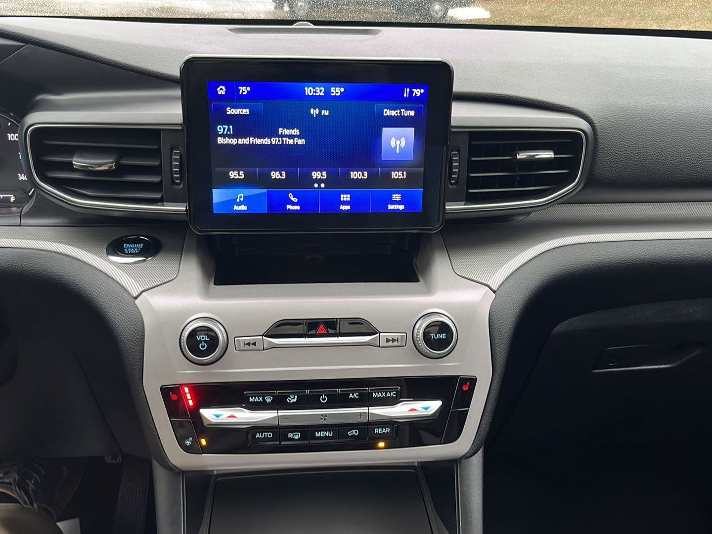 Used 2023 Ford Explorer XLT w/ Equipment Group 202A image 17