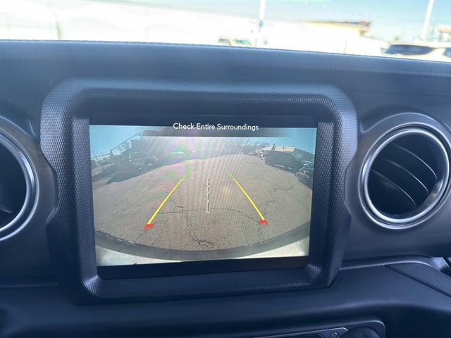 Used 2021 Jeep Wrangler Unlimited Sahara w/ Uconnect 4C Nav & Sound Group image 22