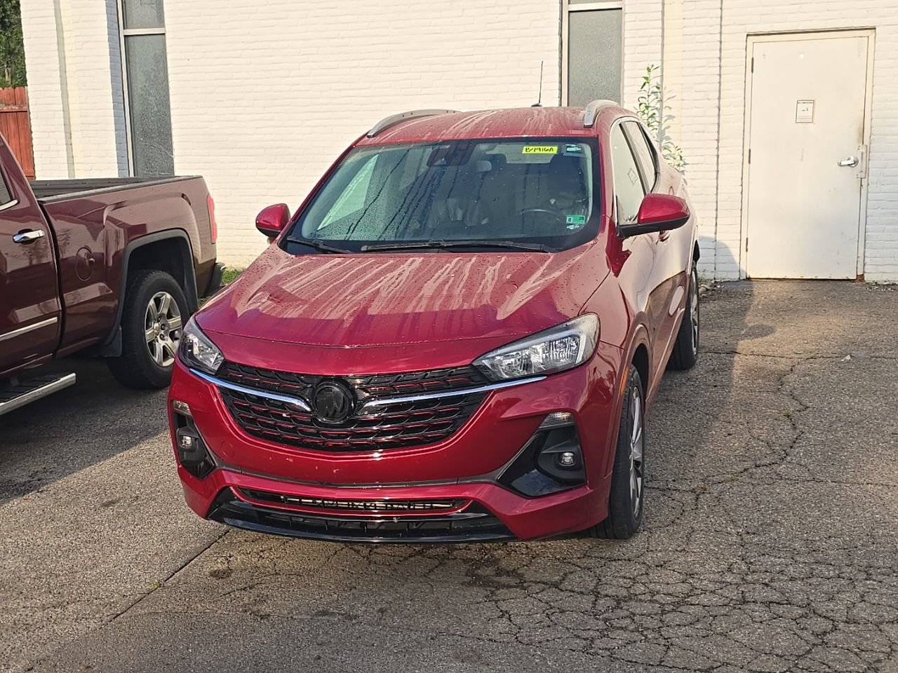 Certified 2021 Buick Encore GX Preferred w/ Sport Touring Package FWD image 2