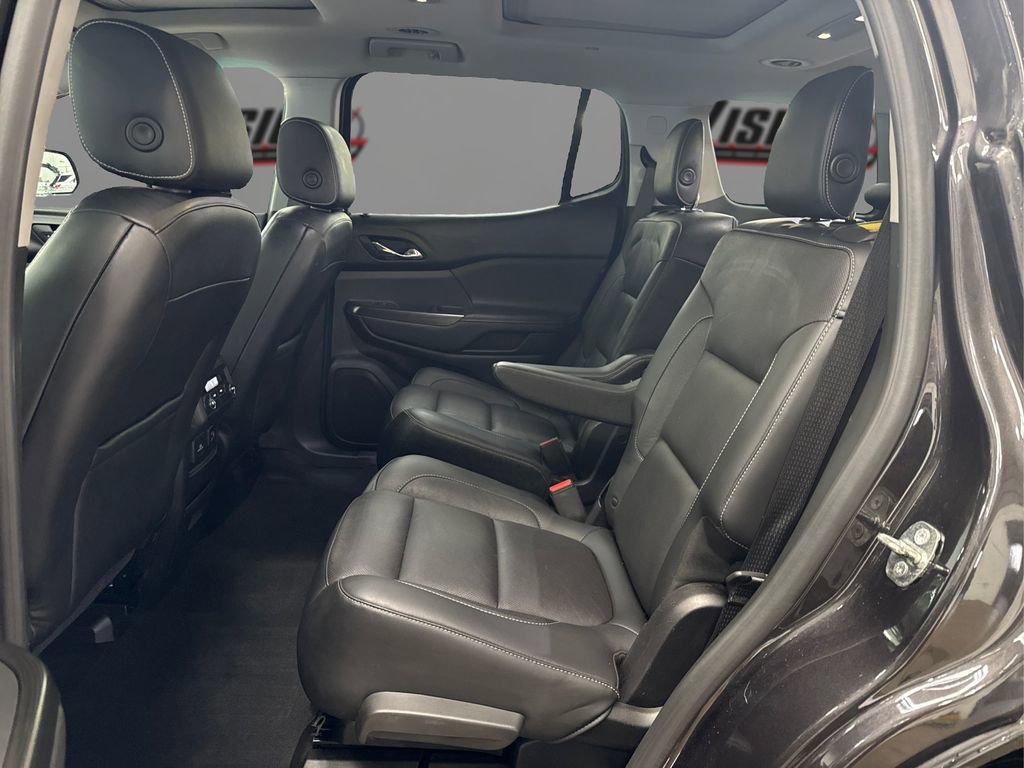 Used 2017 GMC Acadia SLT w/ LPO, Floor Liner Package image 10