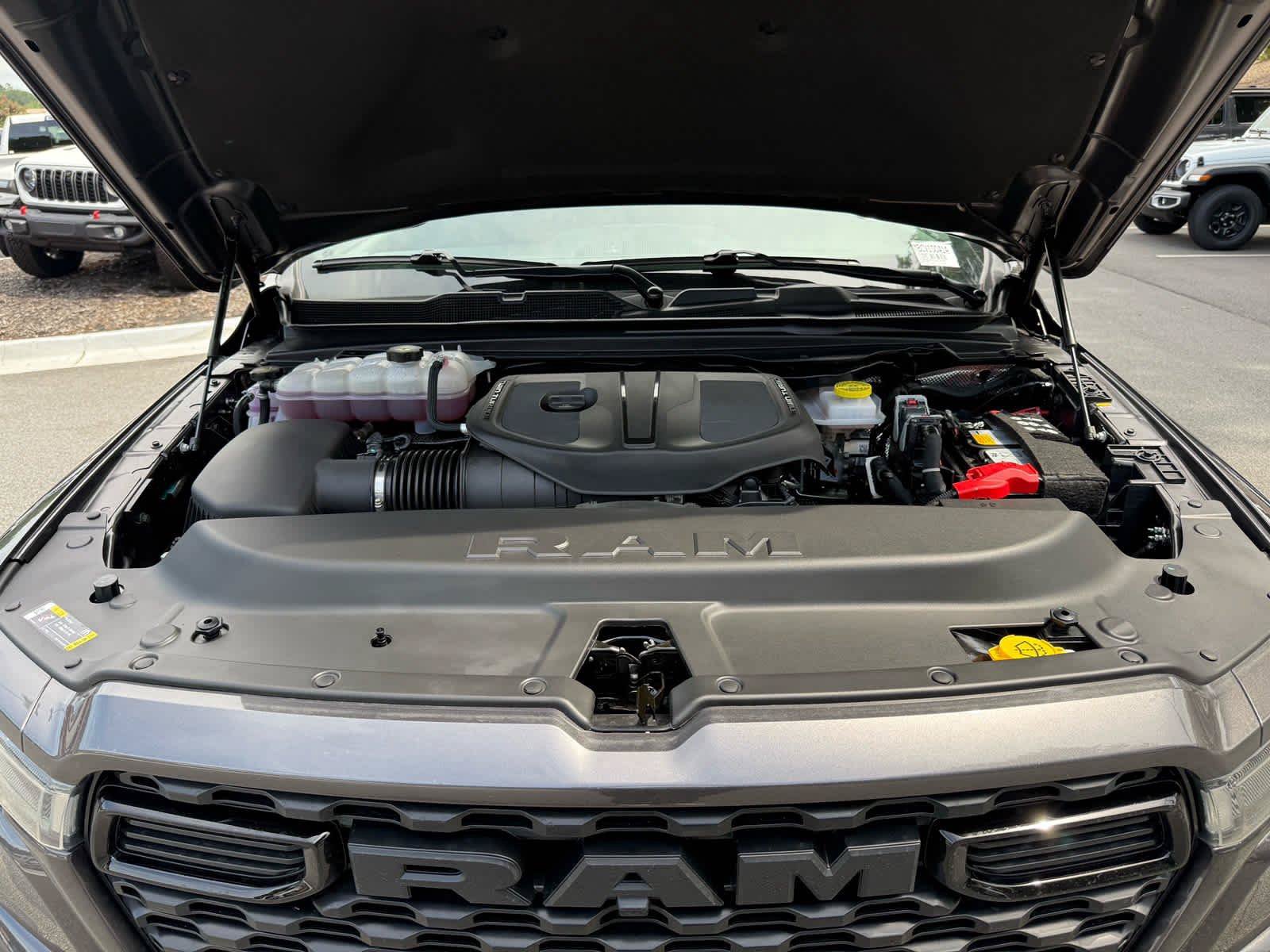 Used 2026 RAM 1500 Express RWD image 27