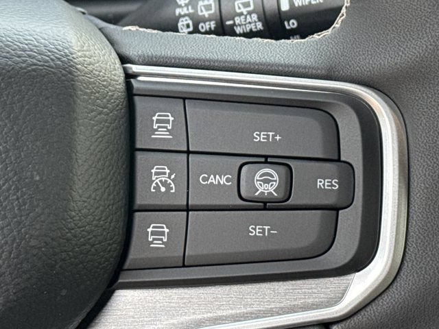 New 2026 Jeep Grand Wagoneer L Limited AWD/4WD image 29