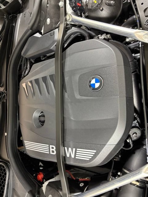 New 2027 BMW 740i xDrive w/ Premium Package AWD/4WD image 22