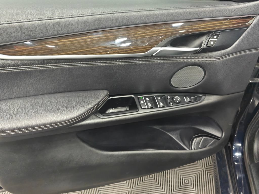 Used 2019 BMW X6 xDrive35i w/ M Sport Package AWD/4WD image 54