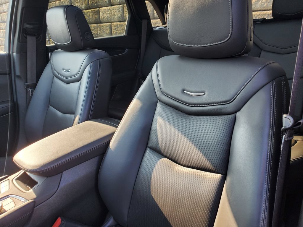 Used 2024 Cadillac XT5 Premium Luxury AWD/4WD image 33