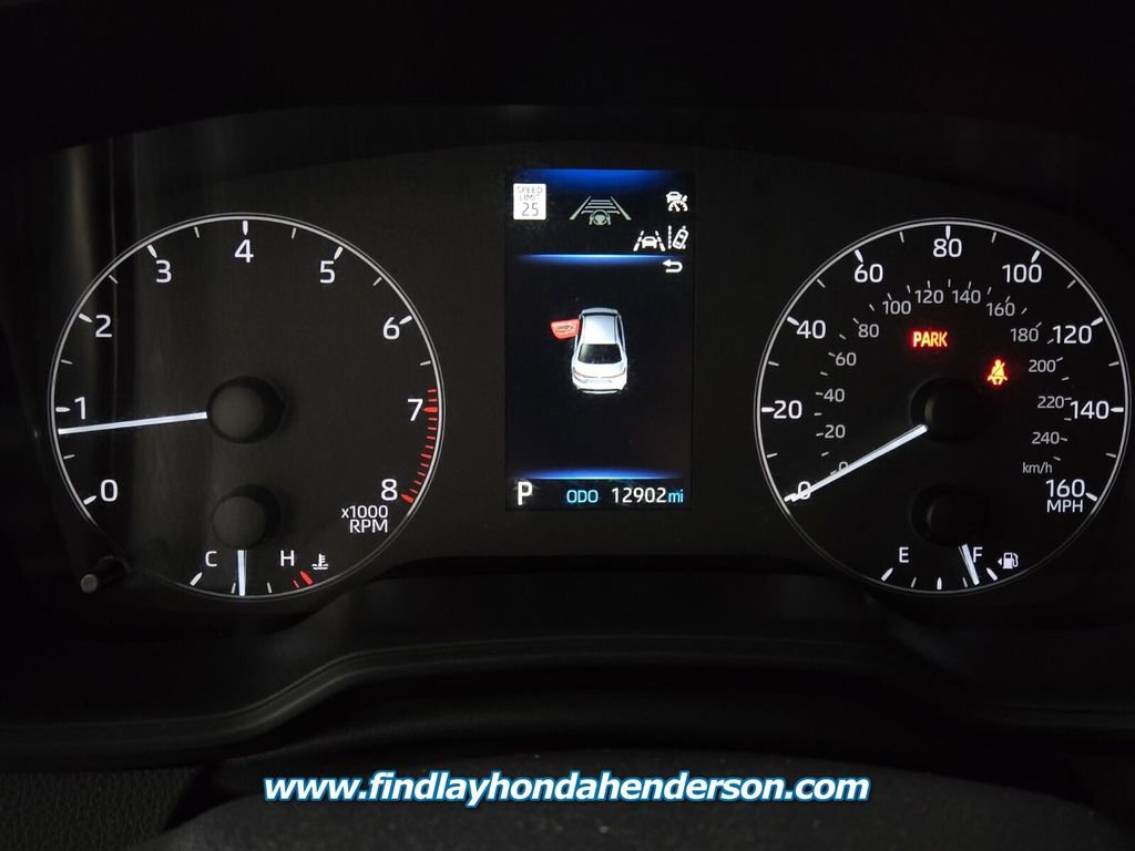 Used 2025 Toyota Corolla LE image 21