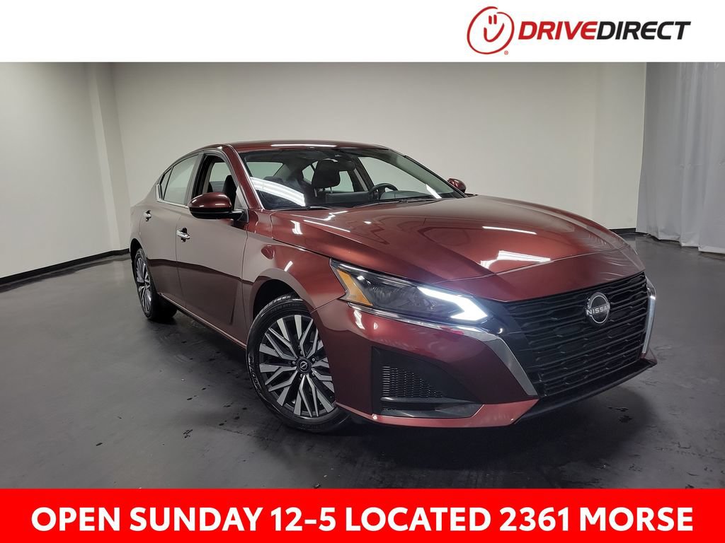 Used 2023 Nissan Altima 2.5 SV w/ SV Premium Package