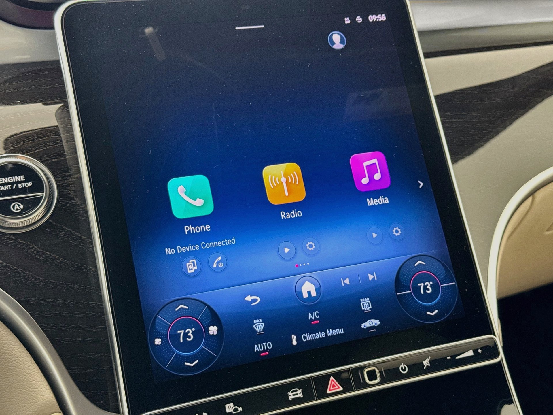 Certified 2025 Mercedes-Benz GLC 300 image 15