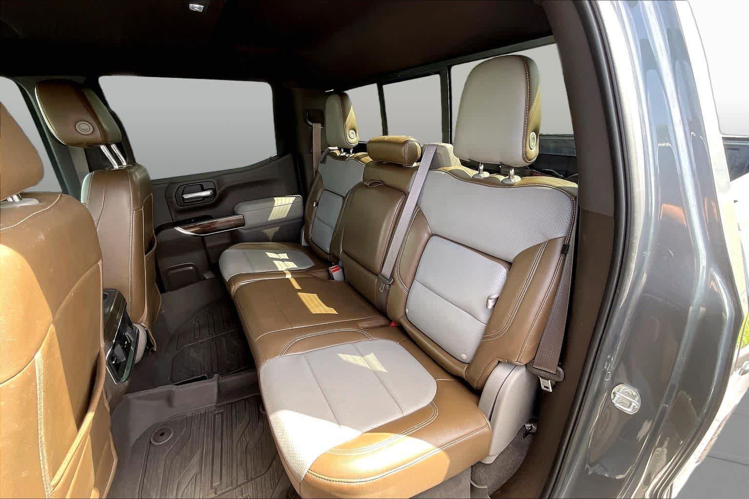 Used 2020 GMC Sierra 1500 Elevation w/ Elevation Value Package RWD image 25