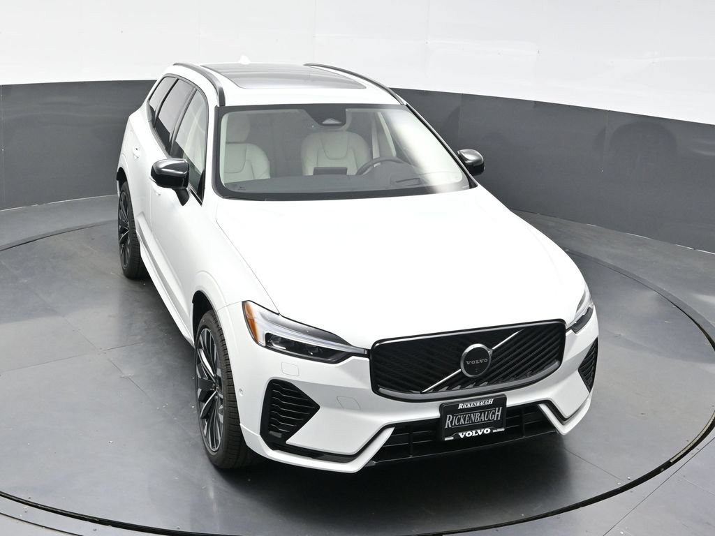 New 2026 Volvo XC60 T8 Ultra w/ Climate Package AWD/4WD image 28