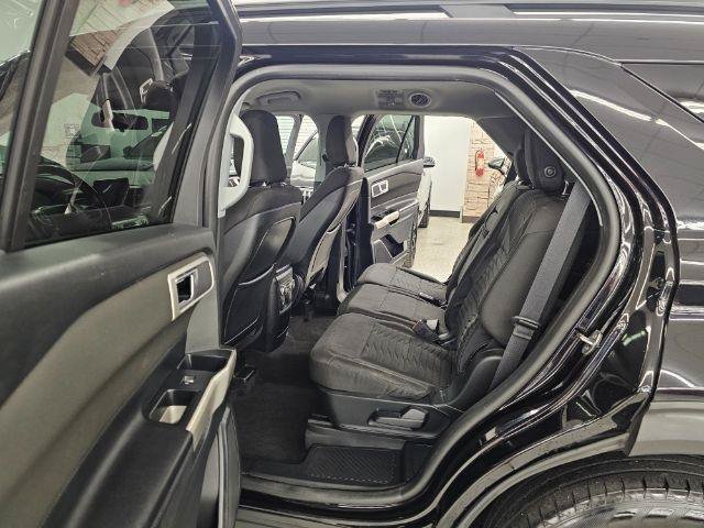 Used 2020 Ford Explorer XLT AWD/4WD image 9