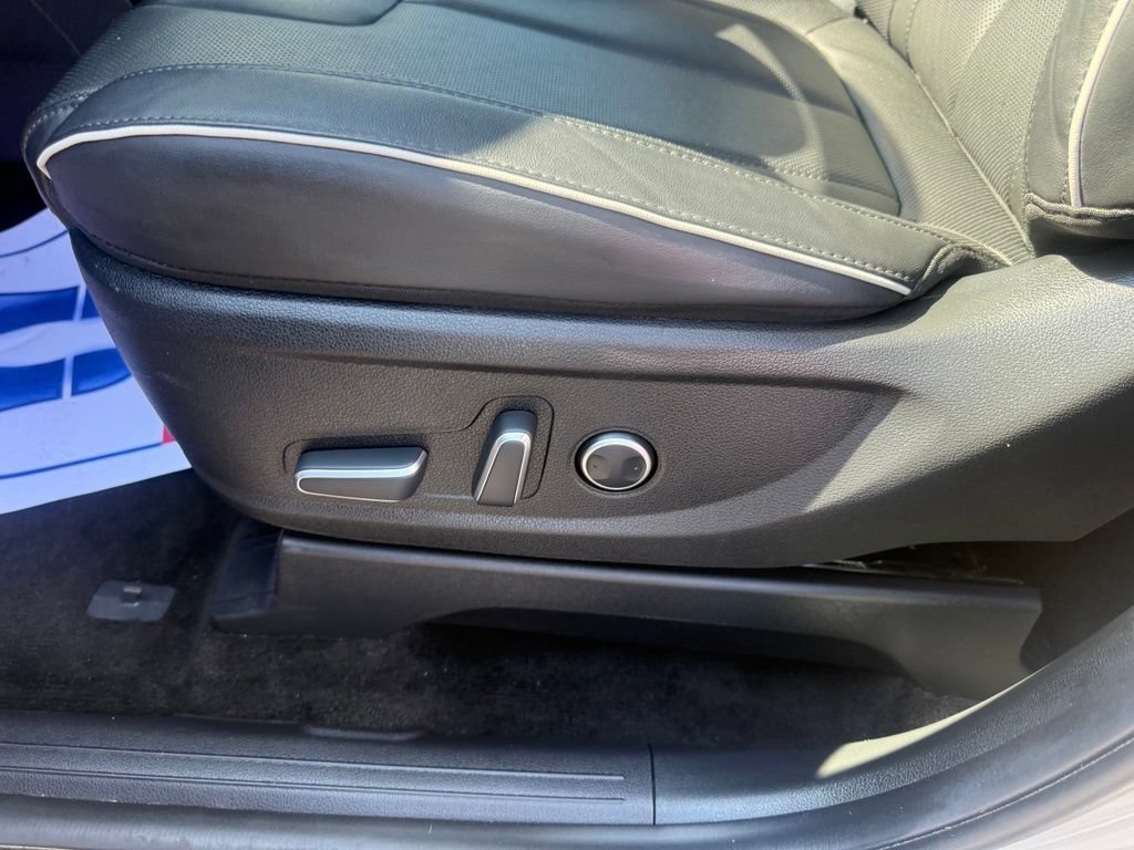 Used 2025 Hyundai Palisade SEL FWD image 18