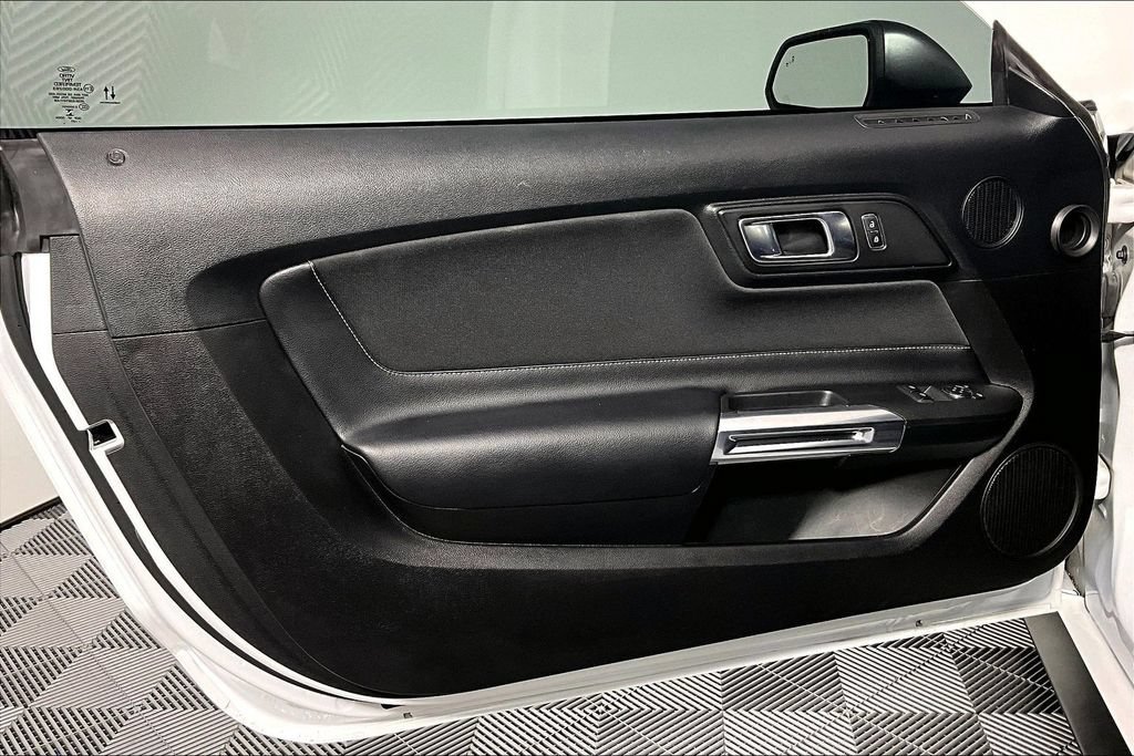 Used 2022 Ford Mustang Mach 1 RWD image 23