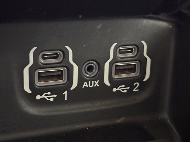 Used 2019 RAM 1500 Limited AWD/4WD image 6