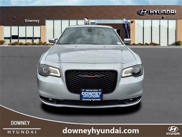 Used 2023 Chrysler 300 S image 2