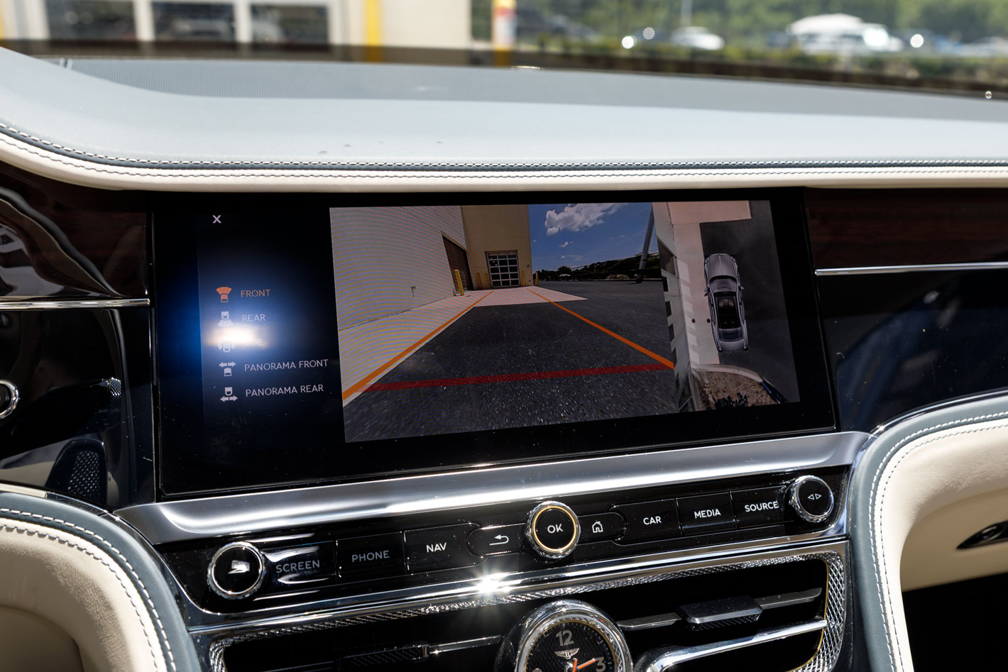 Certified 2024 Bentley Flying Spur W12 AWD/4WD image 16