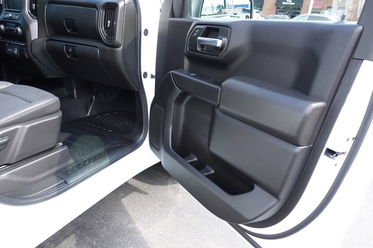 Used 2024 Chevrolet Silverado 1500 W/T w/ WT Value Package AWD/4WD image 30