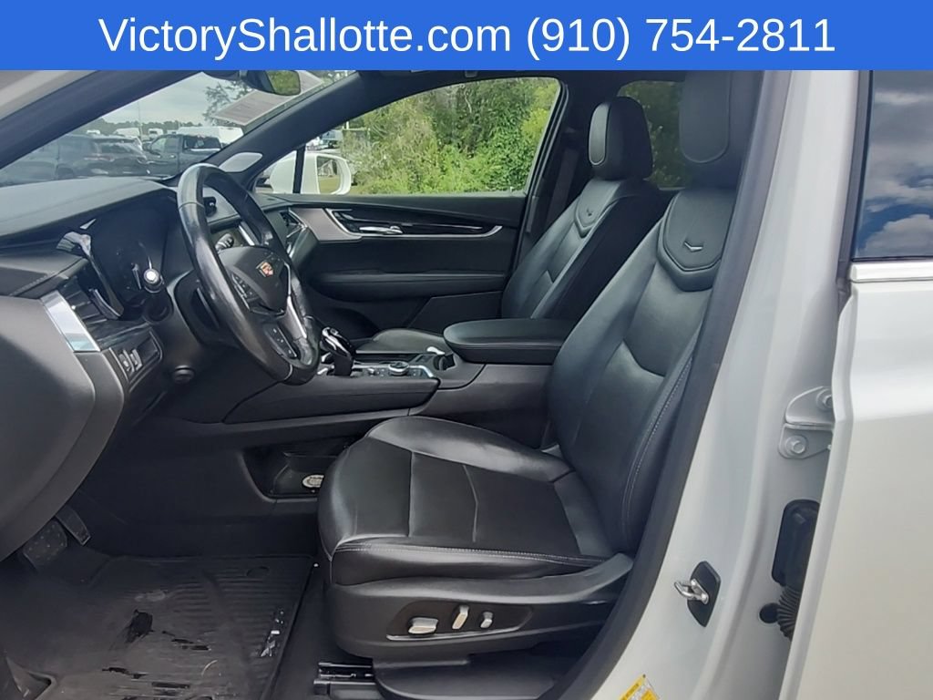 Used 2020 Cadillac XT5 Premium Luxury AWD/4WD image 19