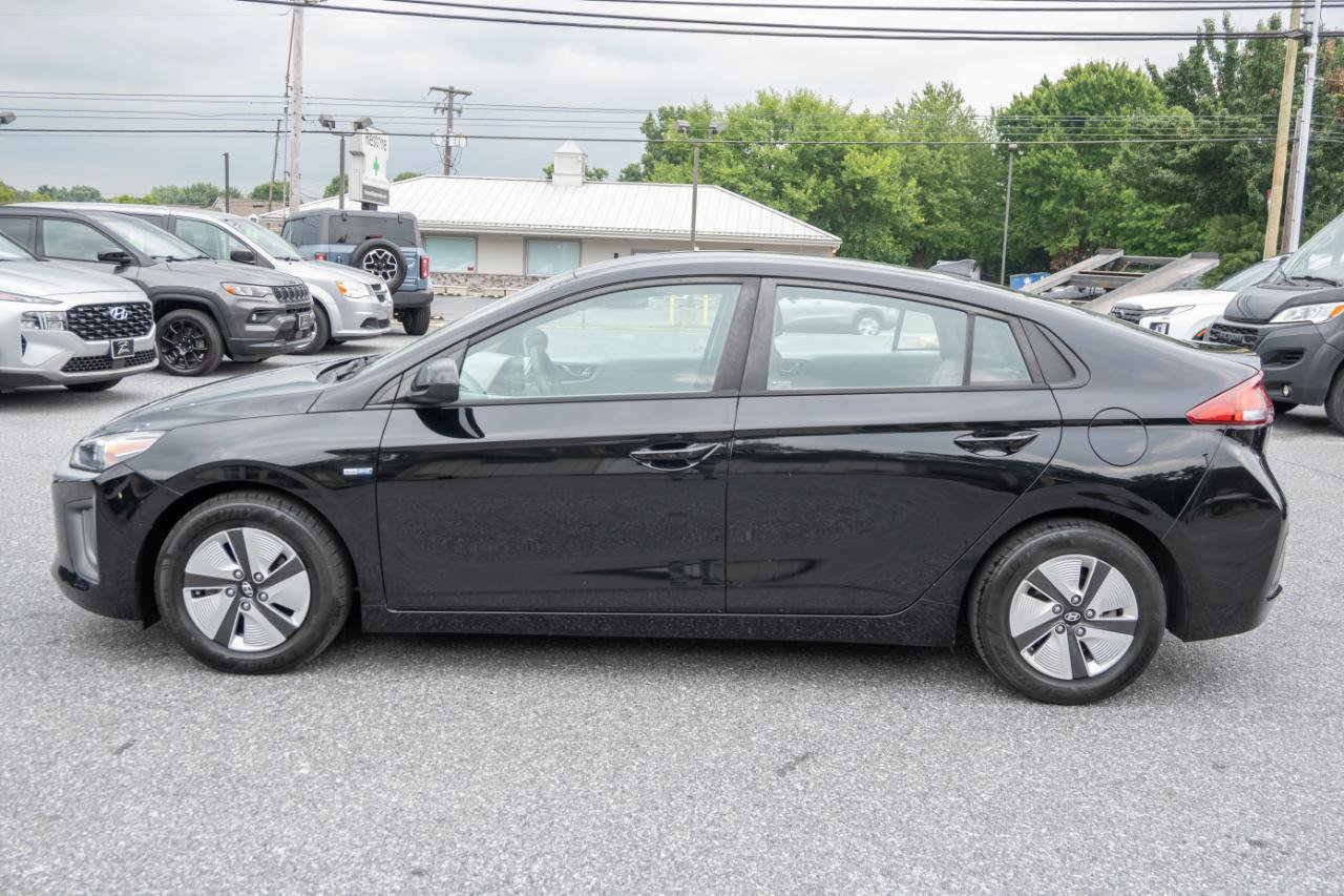Used 2020 Hyundai Ioniq Blue FWD image 6