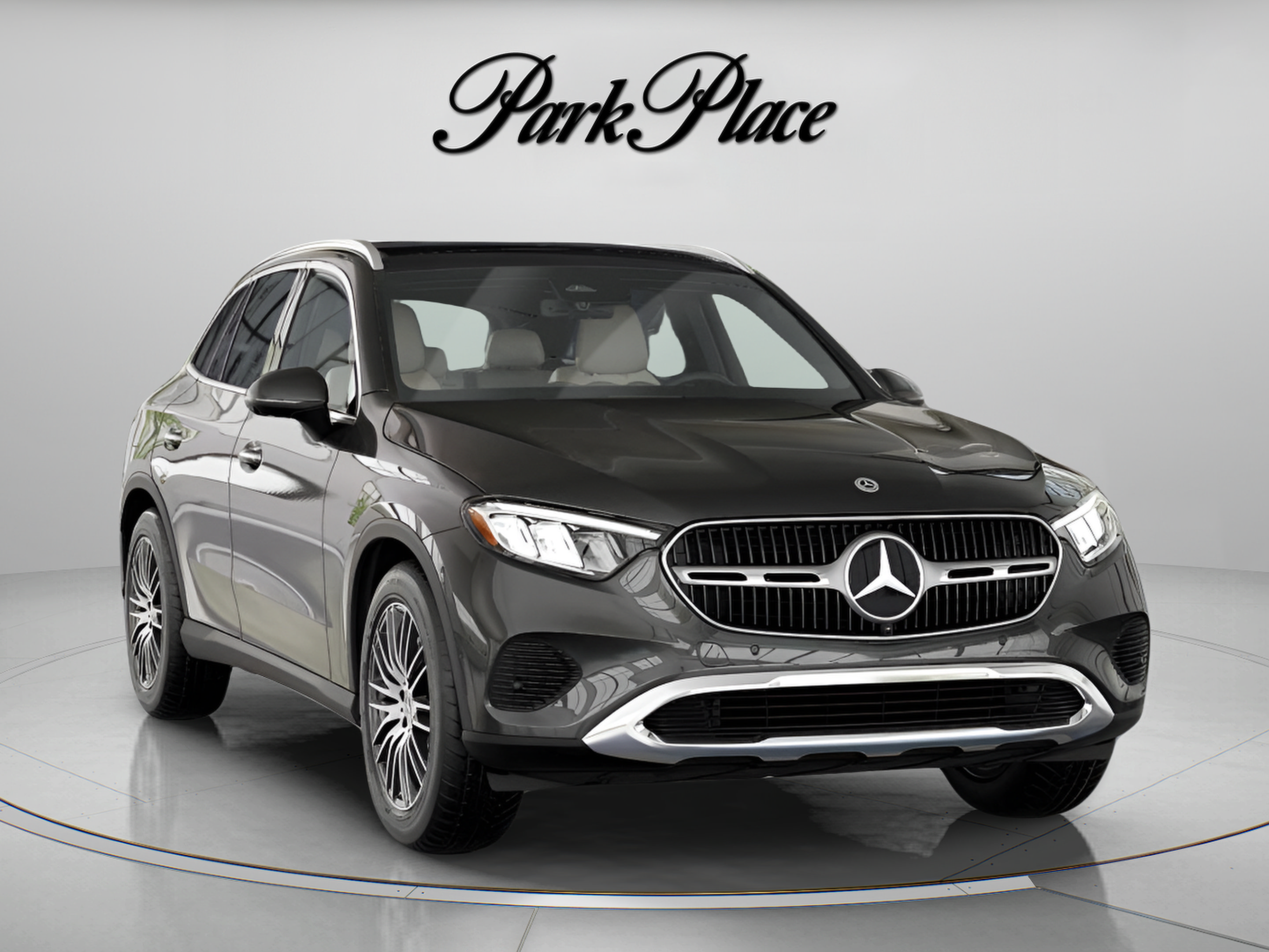 Used 2026 Mercedes-Benz GLC 300 4MATIC image 35