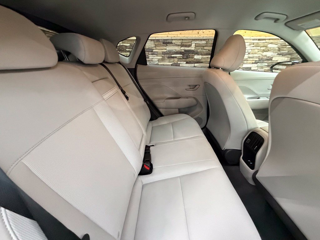 Certified 2024 Hyundai Kona SEL AWD/4WD image 49