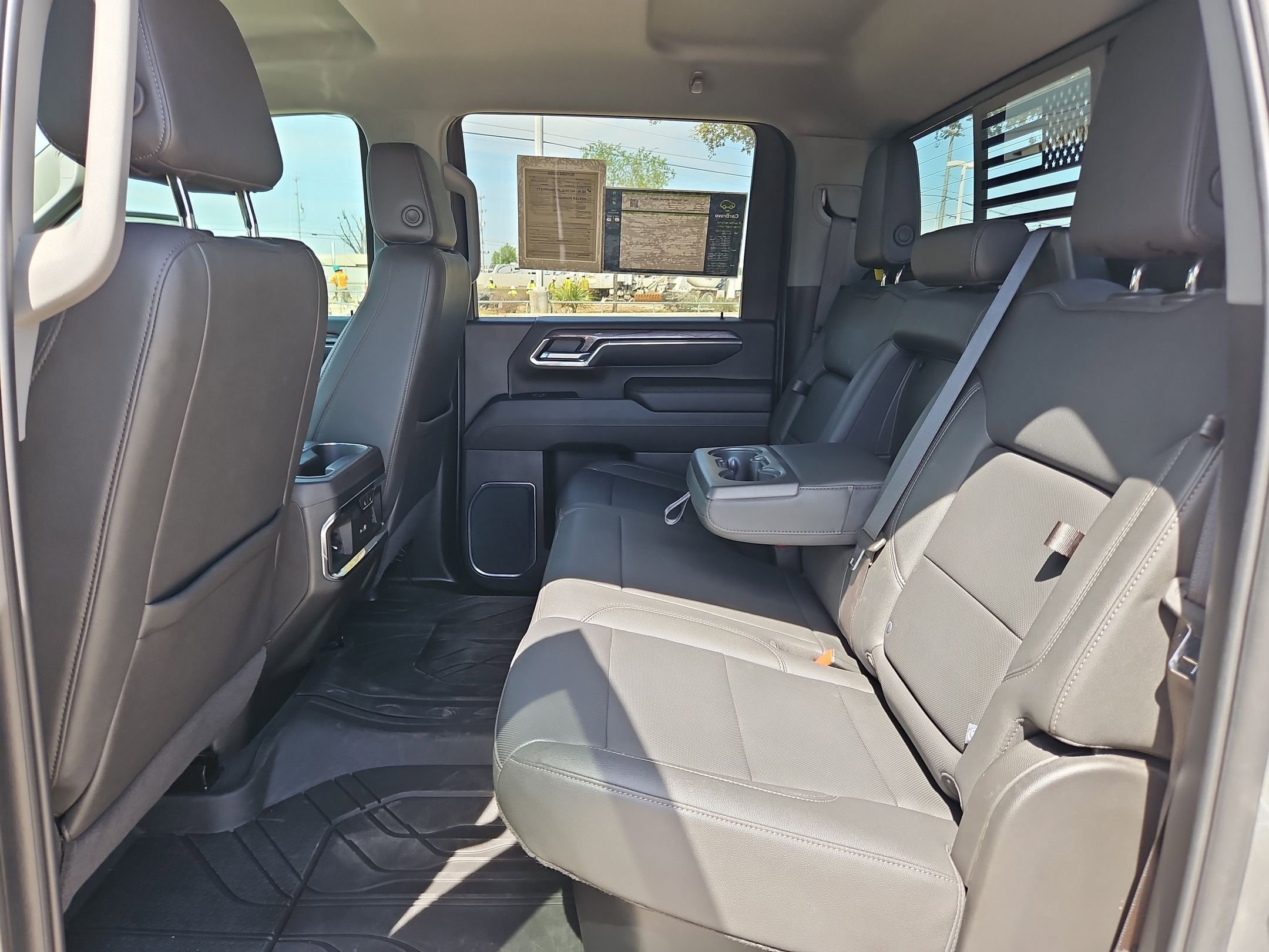 Certified 2024 Chevrolet Silverado 2500 LTZ w/ LTZ Convenience Package image 14