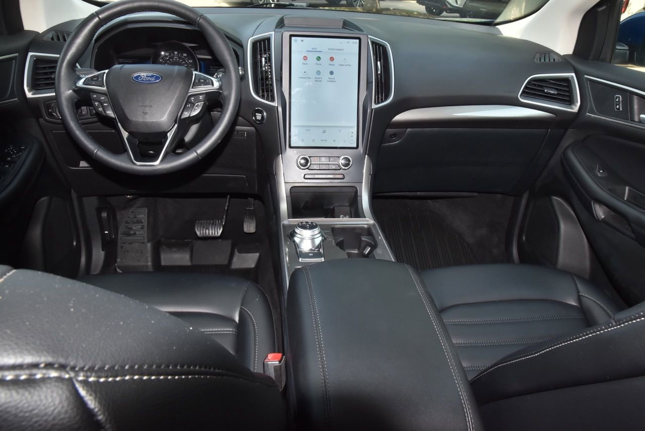 Used 2023 Ford Edge SEL w/ Convenience Package image 16